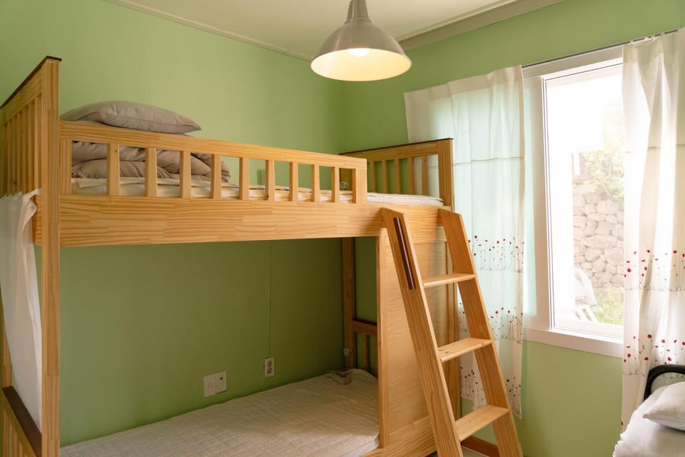 Hello Project Guesthouse Bed and Breakfast in South Korea