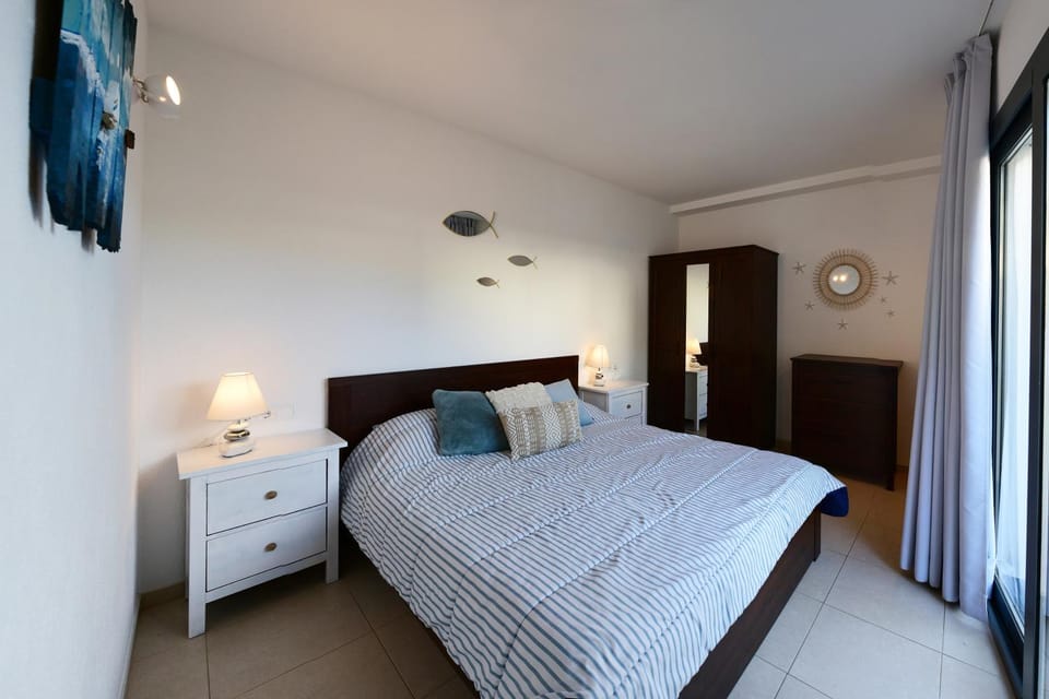 Apartamento luminoso en el centro de CADAQUÉS Apartment in Cadaqués