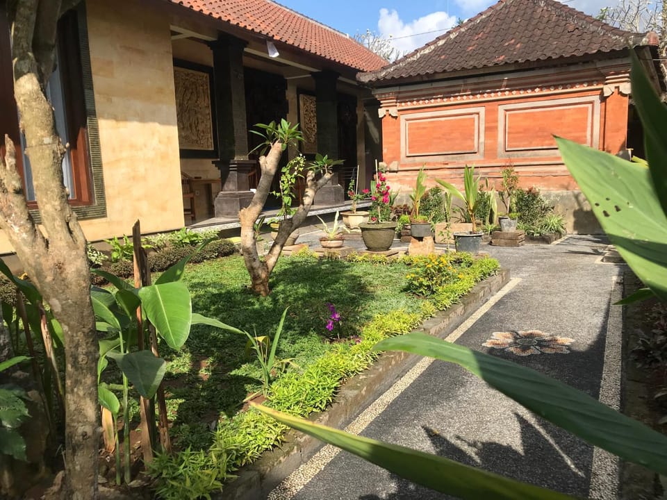 Hendra House Vacation rental in Ubud