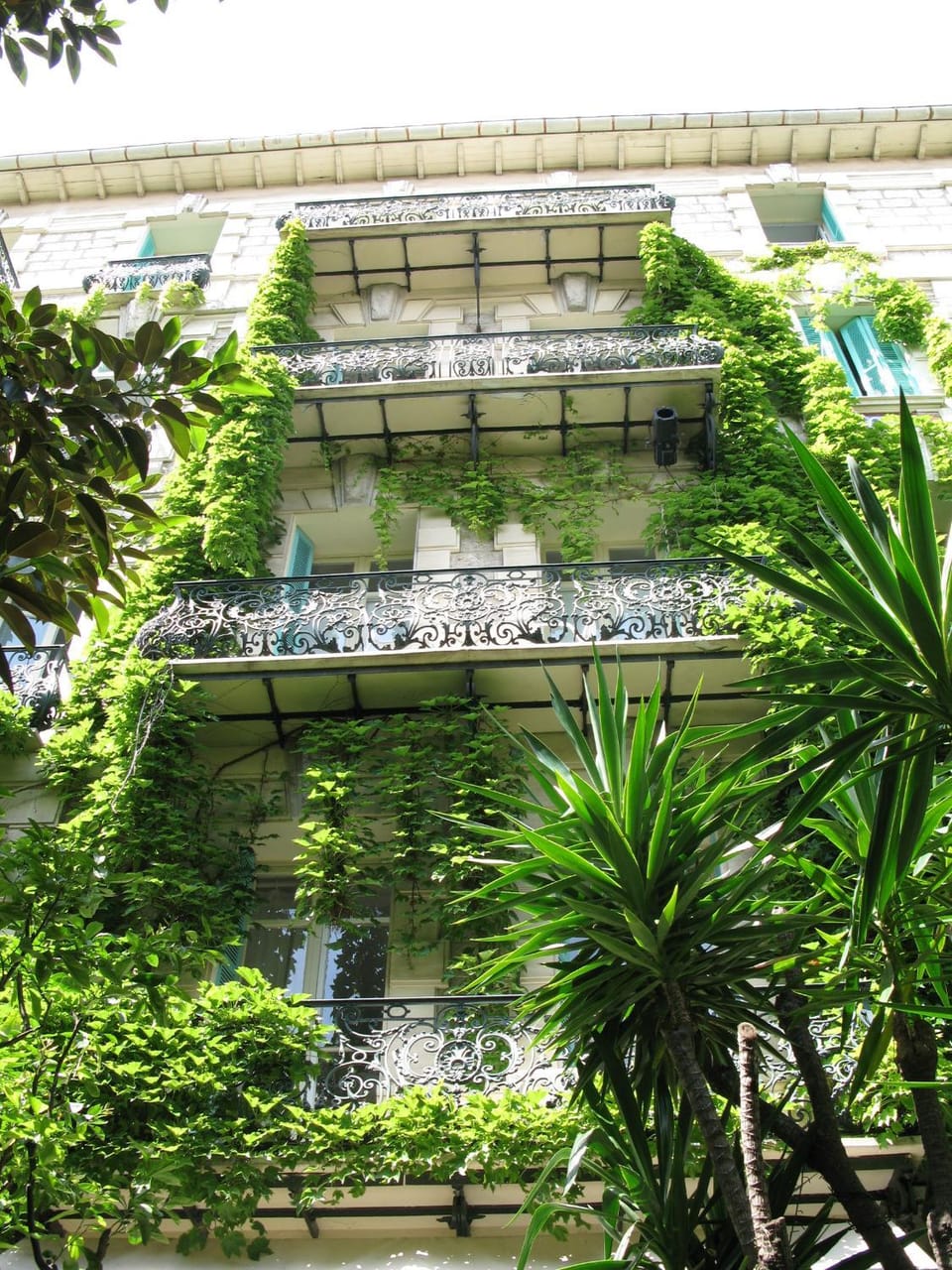 Facade/entrance, Garden