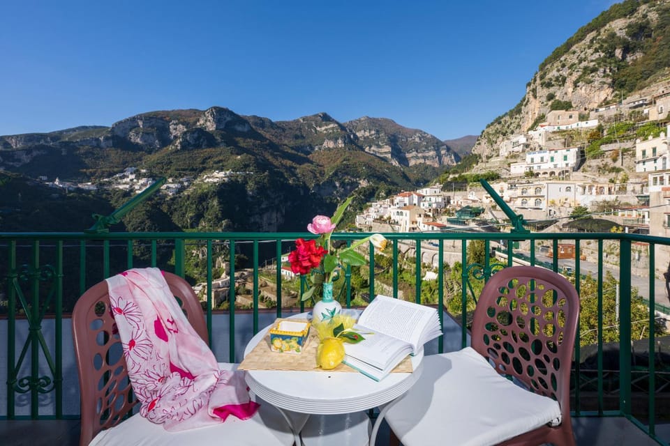 View (from property/room), Balcony/Terrace, Mountain view, Sea view