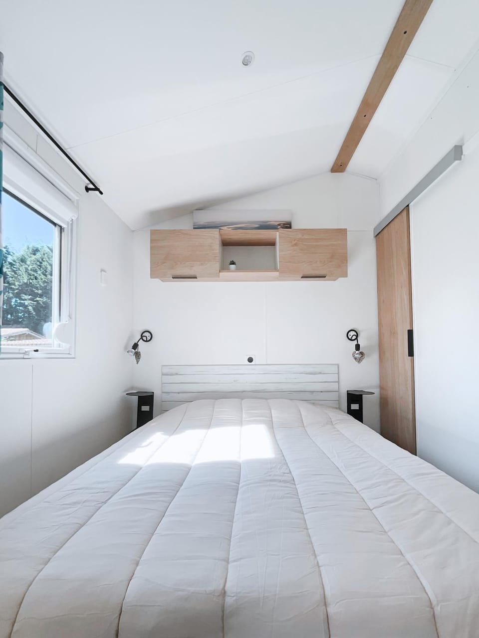 Bed, Bedroom, wardrobe