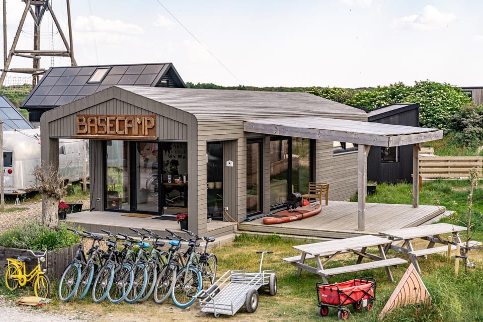 Game Room, Lobby or reception, Cycling