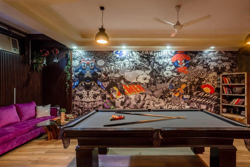 Game Room, Living room, Seating area