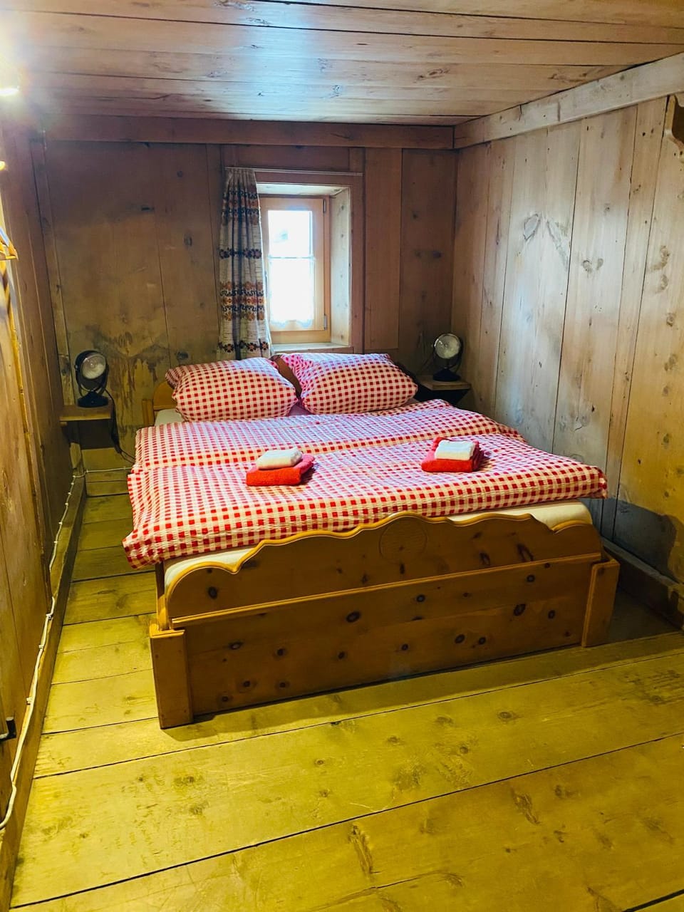 Chesa Margadant Apartment in Canton of Grisons