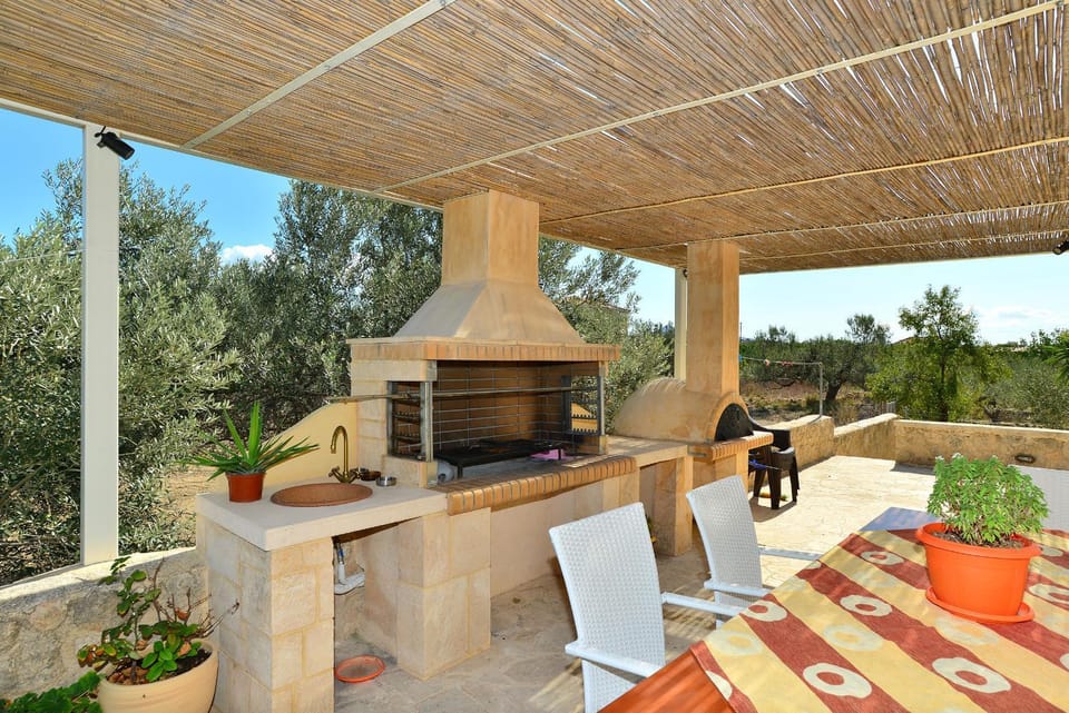 BBQ facilities, Balcony/Terrace