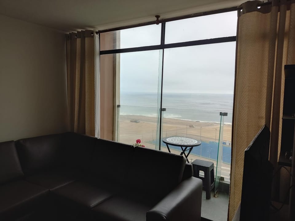 Natural landscape, Balcony/Terrace, Balcony/Terrace, Living room, Seating area, Sea view
