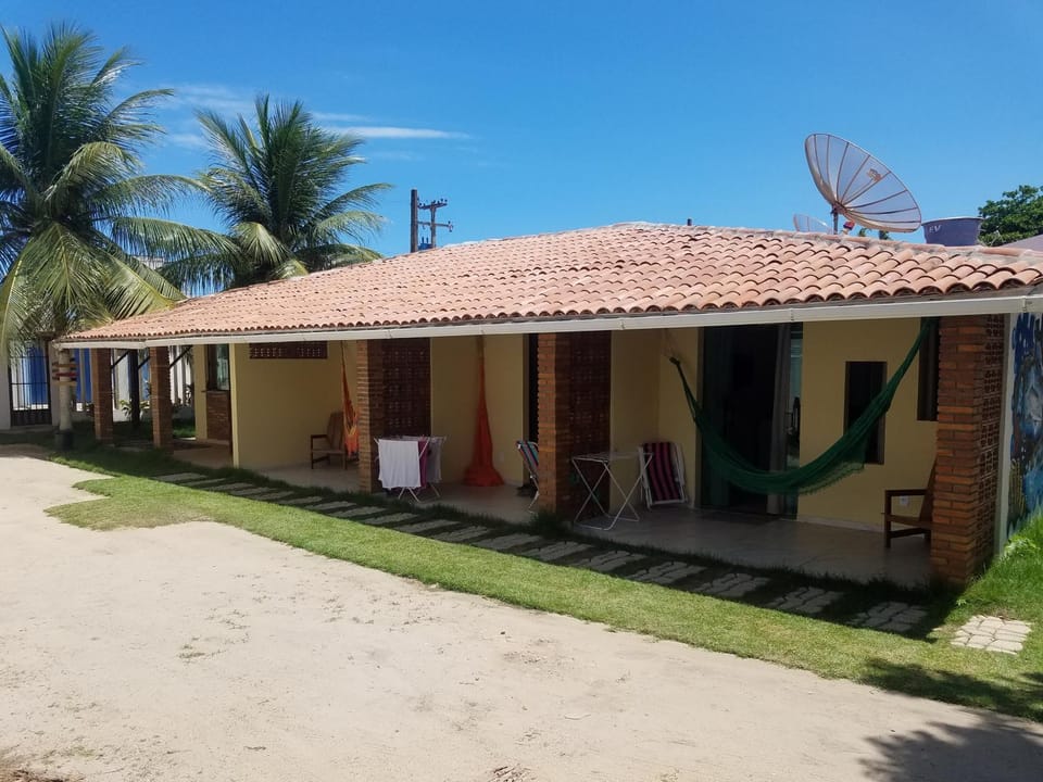 Property building, Day