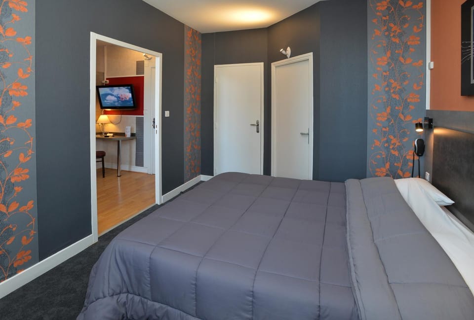 Hôtel La Croix Blanche Hotel in Occitanie