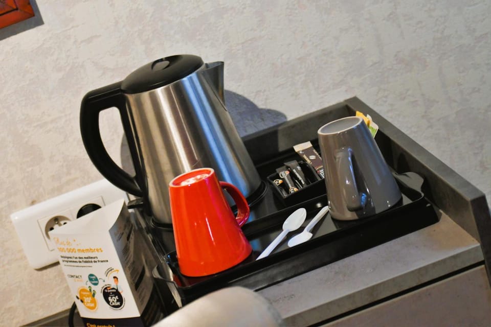 Coffee/tea facilities