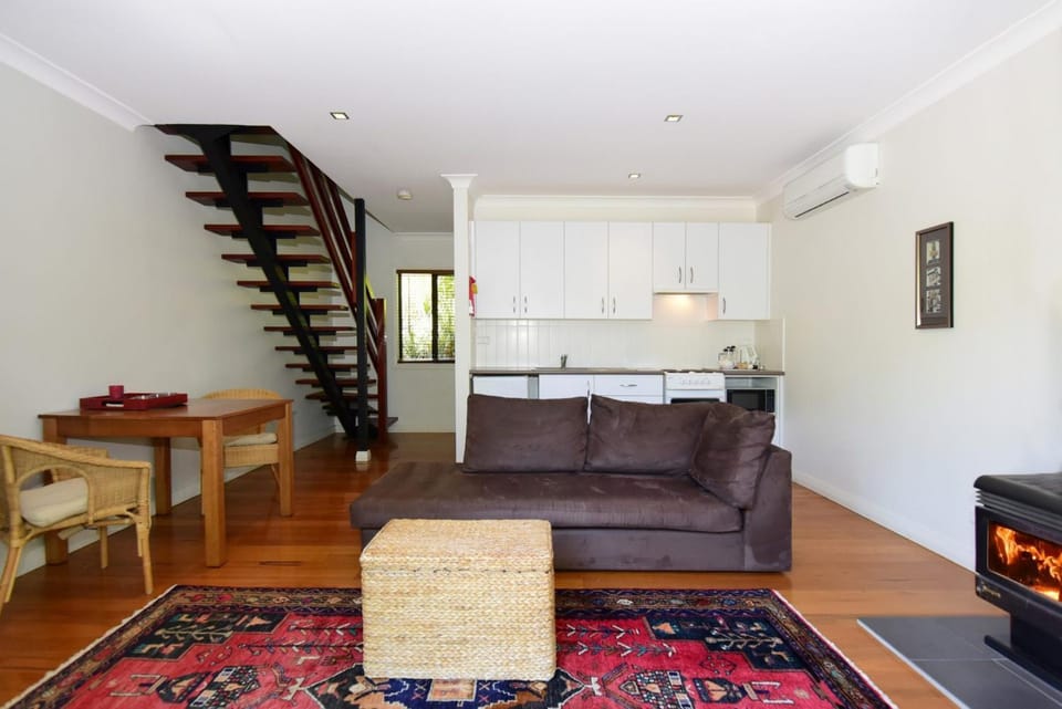 Cloudsong Chalet 4 Close to the village centre House in Kangaroo Valley