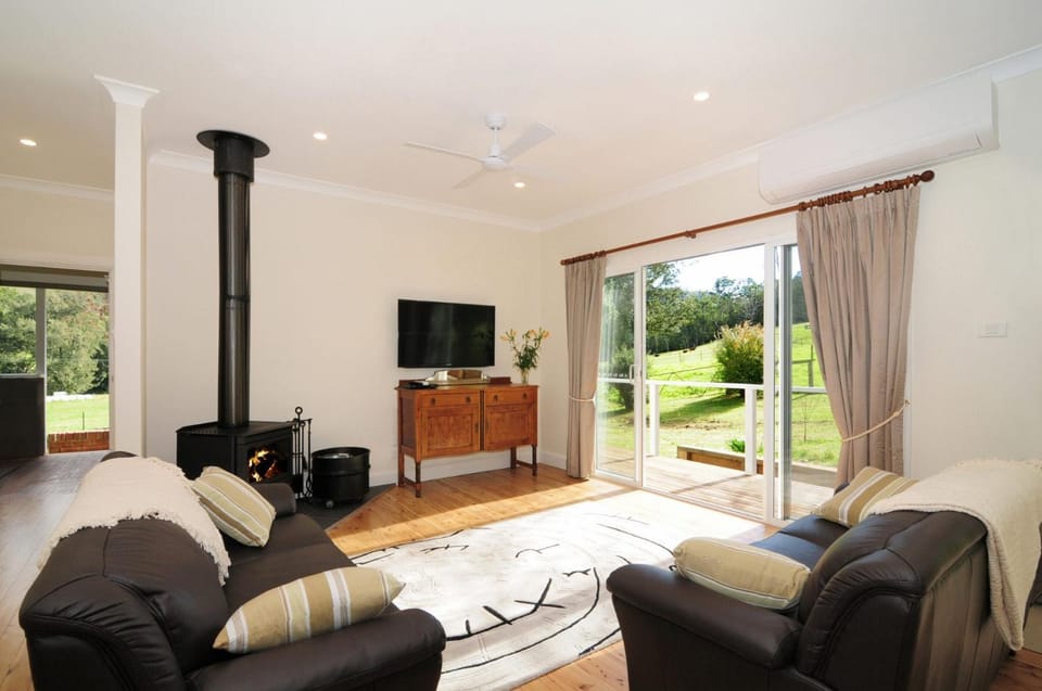 Nellsville Cottage Kangaroo Valley House in Budderoo