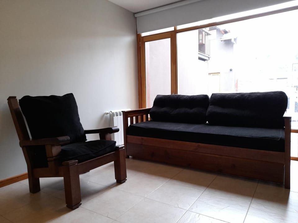 Bed, Living room