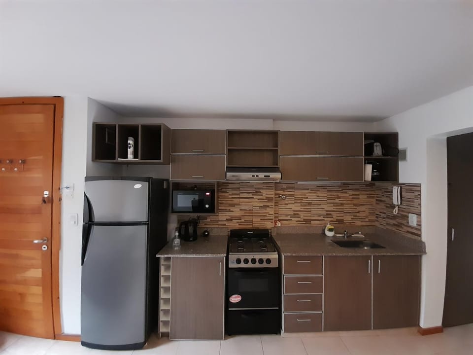 Coffee/tea facilities, kitchen, kitchen