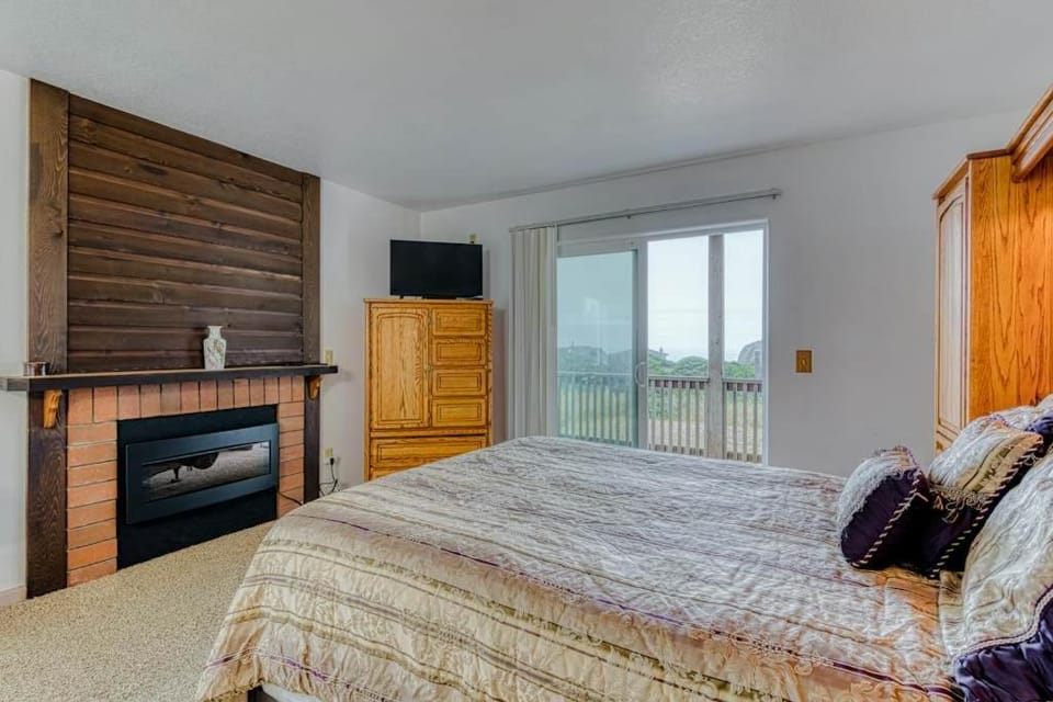 A Bandon Retreat House in Oregon