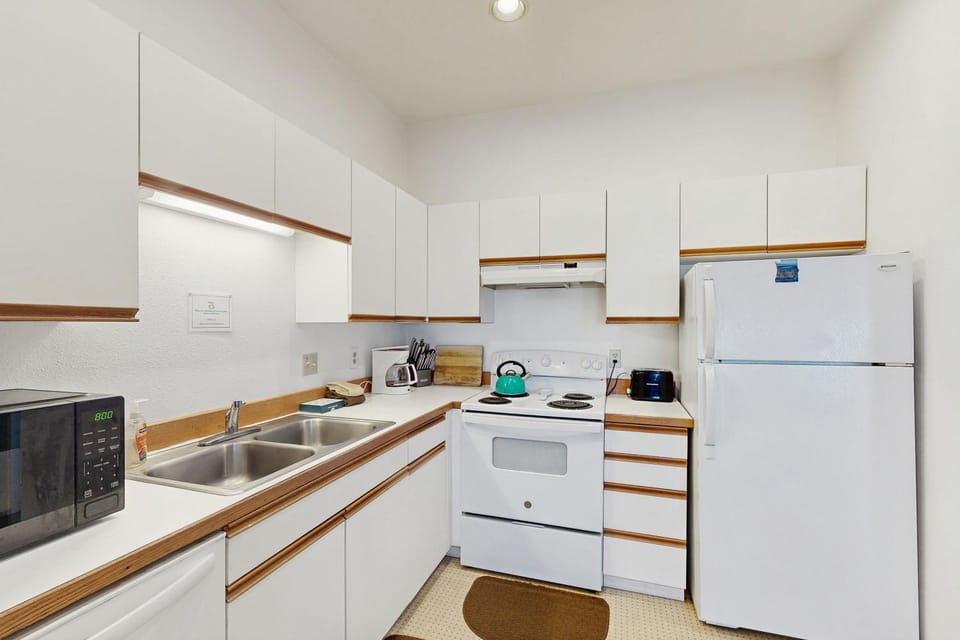 Beach Loop Condo #1 - North Unit Apartment in Oregon