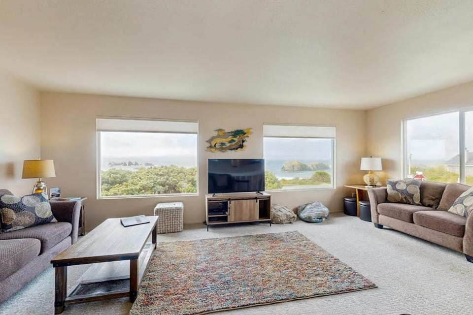 Tidal Links - 4 Bed 3 Bath Vacation home in Bandon Dunes House in Oregon