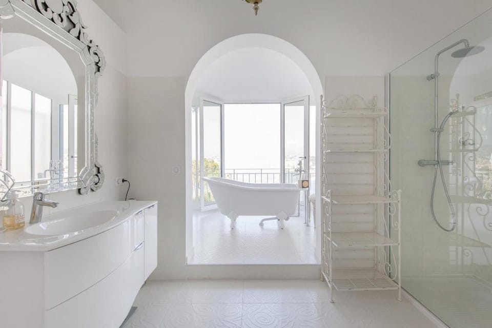 Château des Anglais - Five Stars Holiday House Villa in Nice