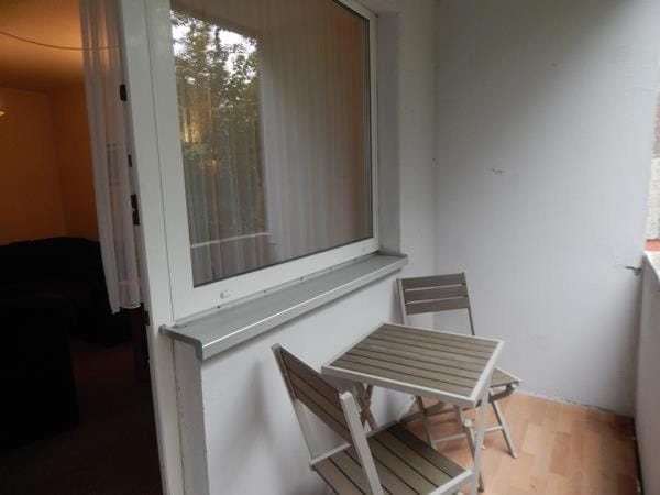 Facade/entrance, Balcony/Terrace