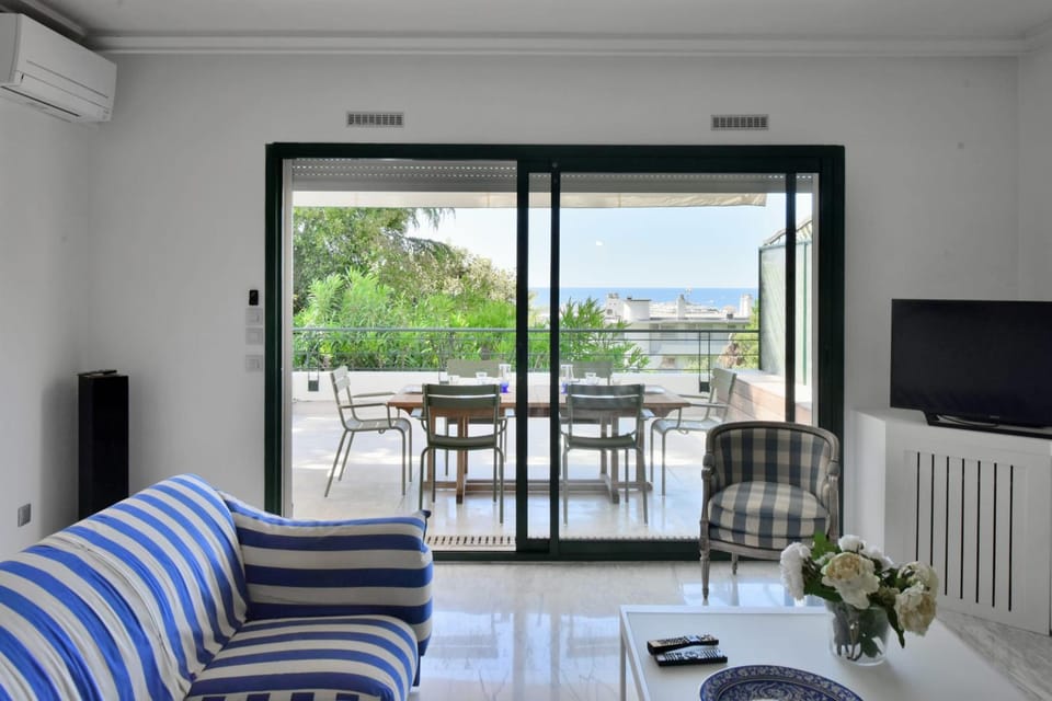 View (from property/room), Living room, air conditioner