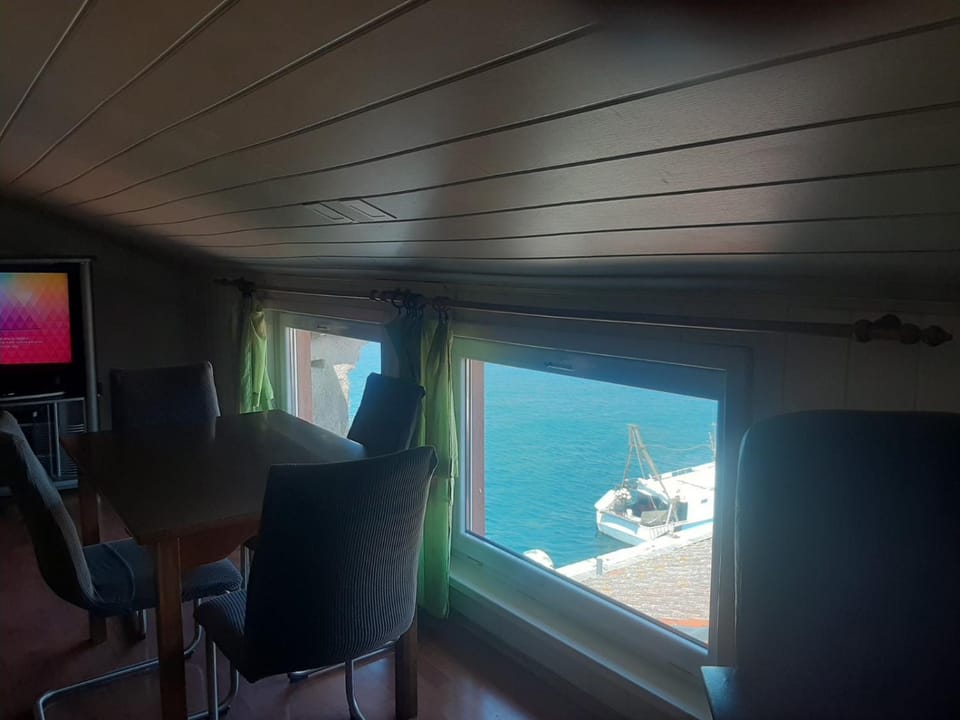 Sea View Apartment in the Center of Pula Apartment in Pula