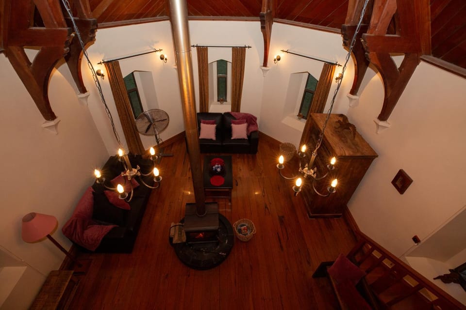 Living room, Photo of the whole room, Seating area