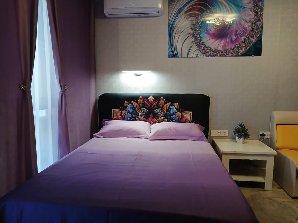 Bed, air conditioner