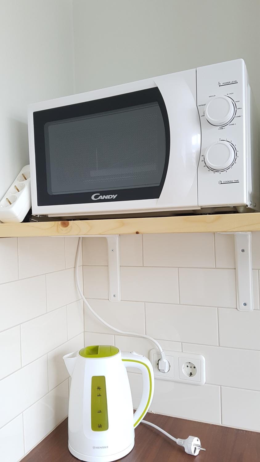 Coffee/tea facilities, Kitchen or kitchenette