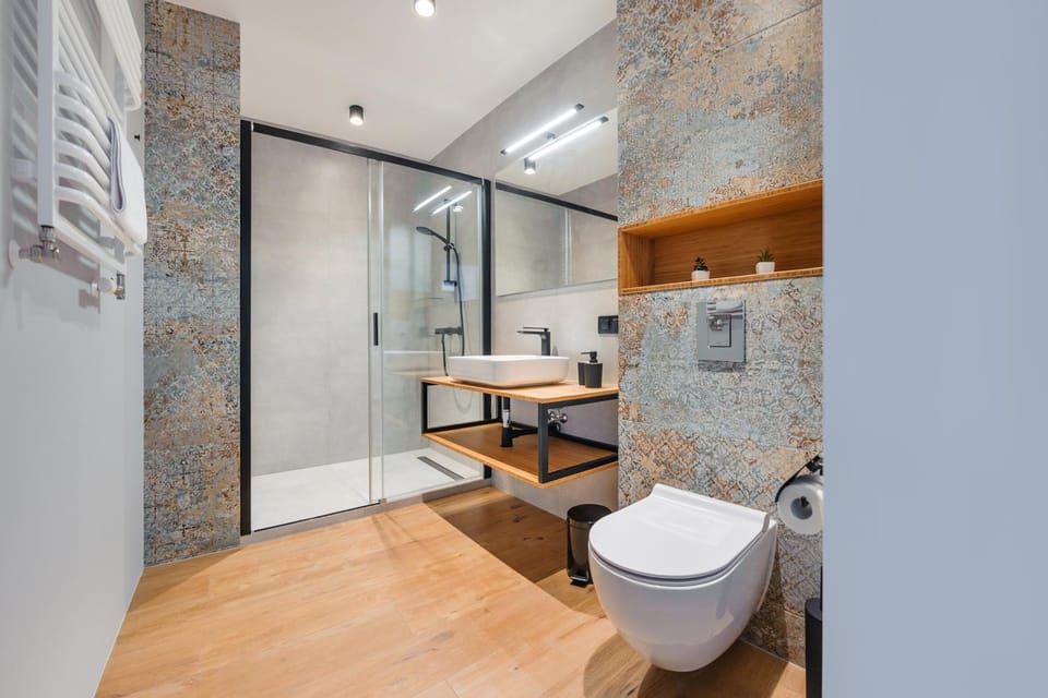 Shower, Bathroom