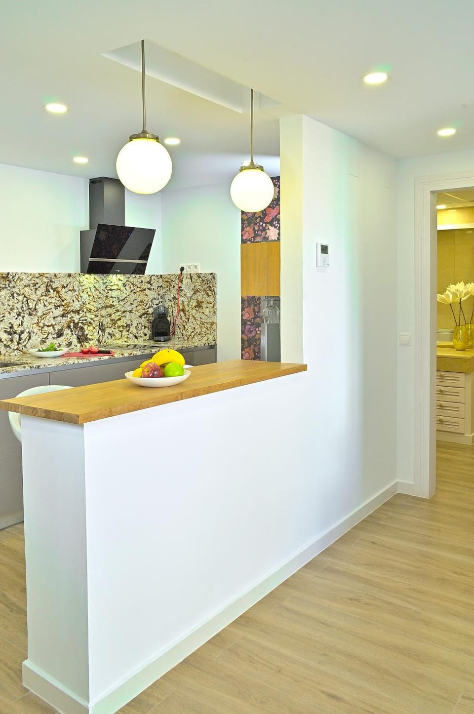 Coffee/tea facilities, Kitchen or kitchenette
