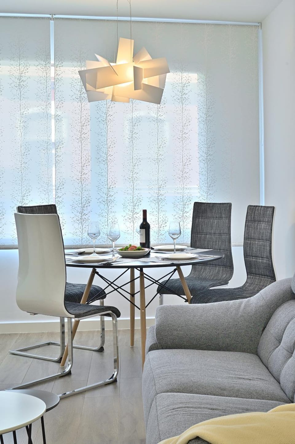 Coffee/tea facilities, Living room, Dining area