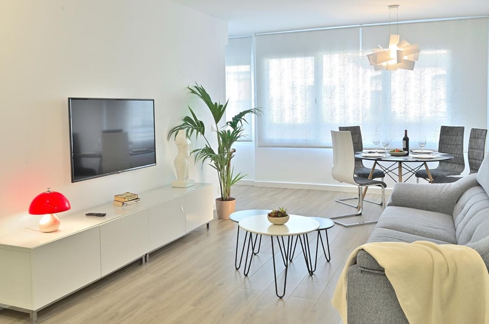 TV and multimedia, Living room, Dining area