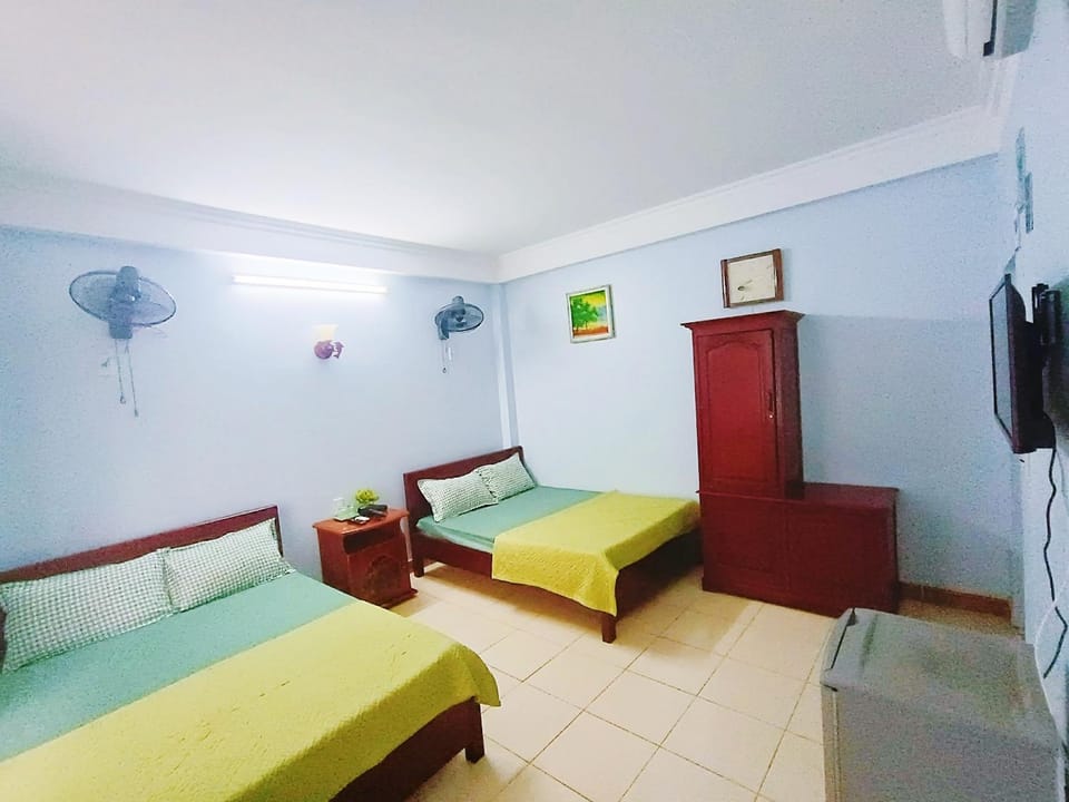Bed, TV and multimedia, Photo of the whole room, Bedroom, air conditioner