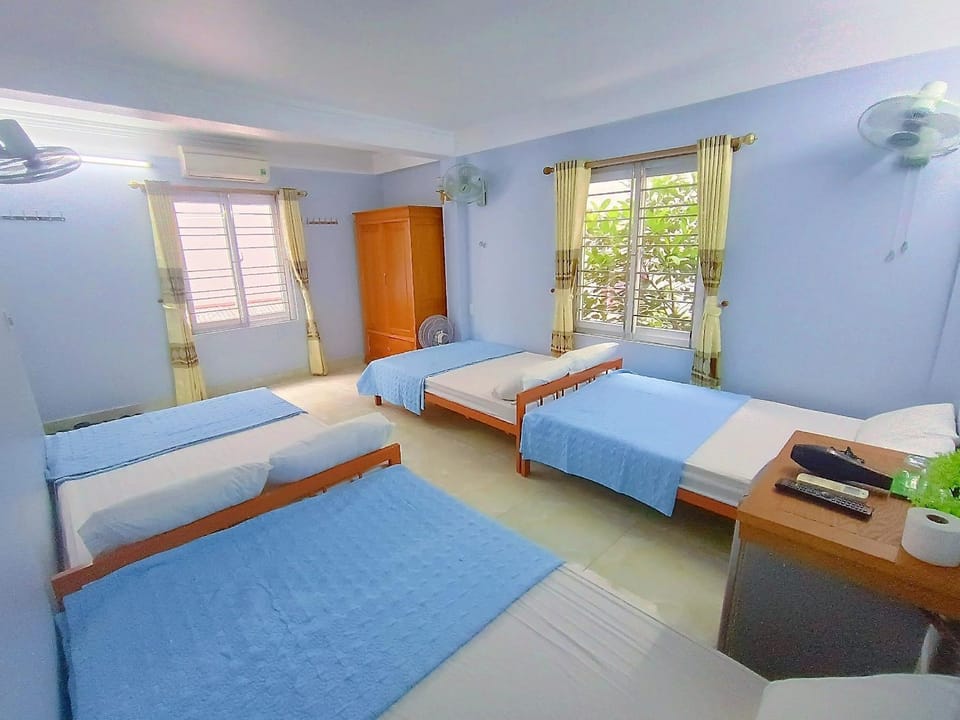 Bed, TV and multimedia, Photo of the whole room, Bedroom, air conditioner