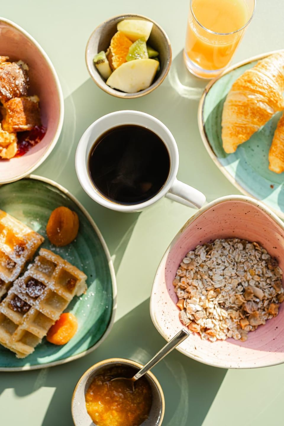 Food and drinks, Food, Breakfast, Continental breakfast