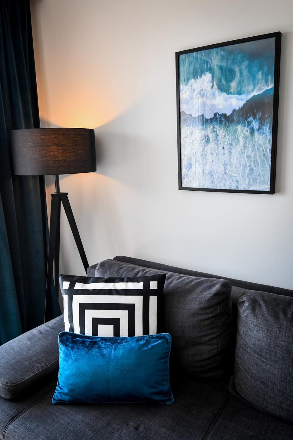 Living room, Decorative detail, Seating area