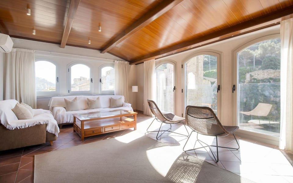 Luxury Rocamar – Primera Línea y Terraza Apartment in Tossa de Mar