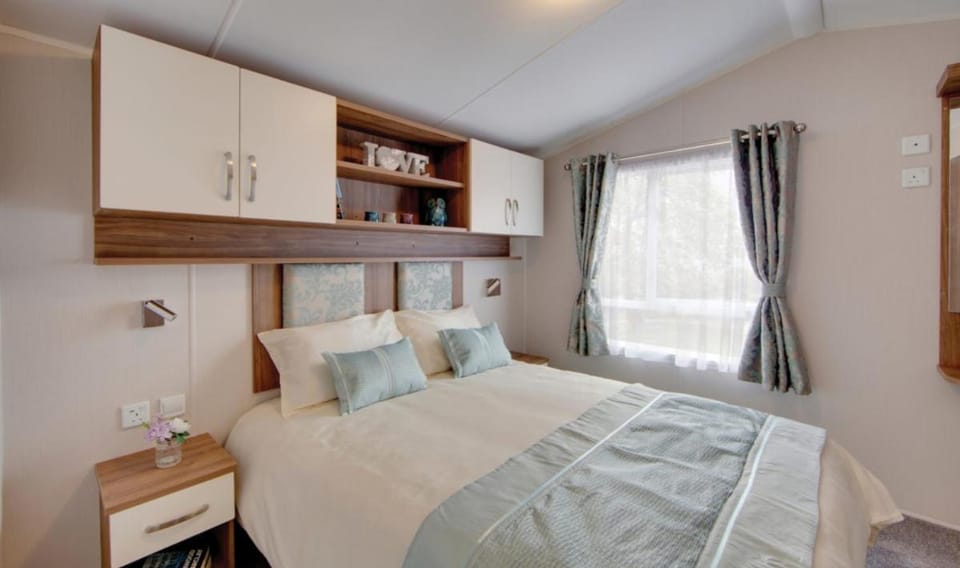 Brynteg Coastal & Country Retreat Campground/ 
RV Resort in Wales