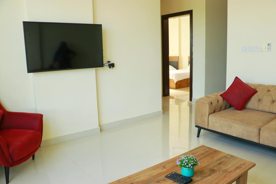 Communal lounge/ TV room