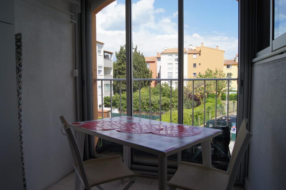 Balcony/Terrace, Balcony/Terrace, Dining area, Family, Inner courtyard view