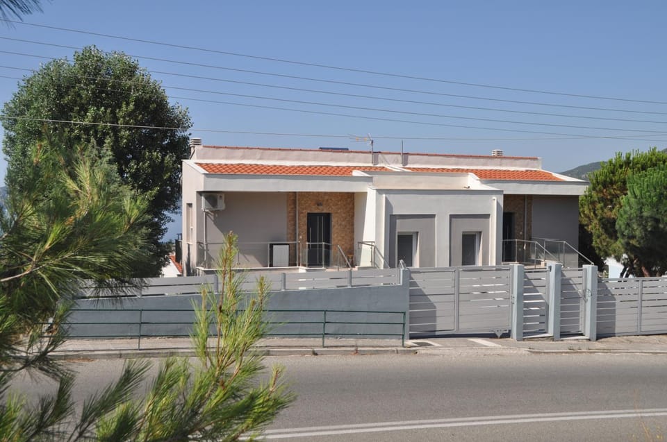 Property building, Facade/entrance