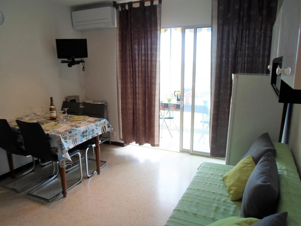 Appartement climatisé proche des Thermes à Balaruc-les-Bains - FR-1-503-57 Apartment in Balaruc-les-Bains