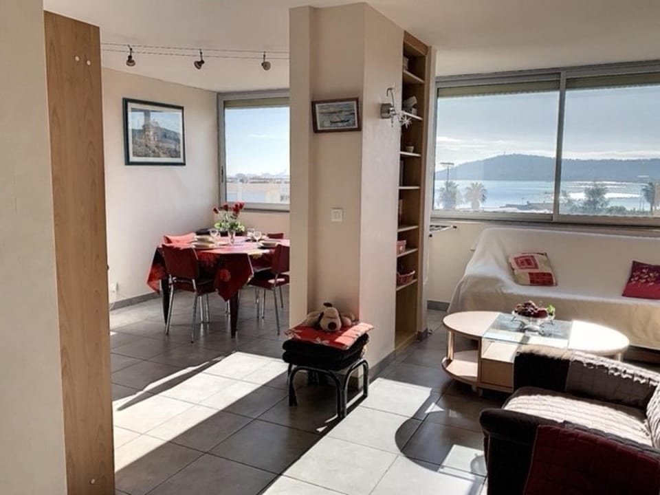 Appartement lumineux à Balaruc-les-Bains, animaux admis - FR-1-503-63 Apartment in Balaruc-les-Bains