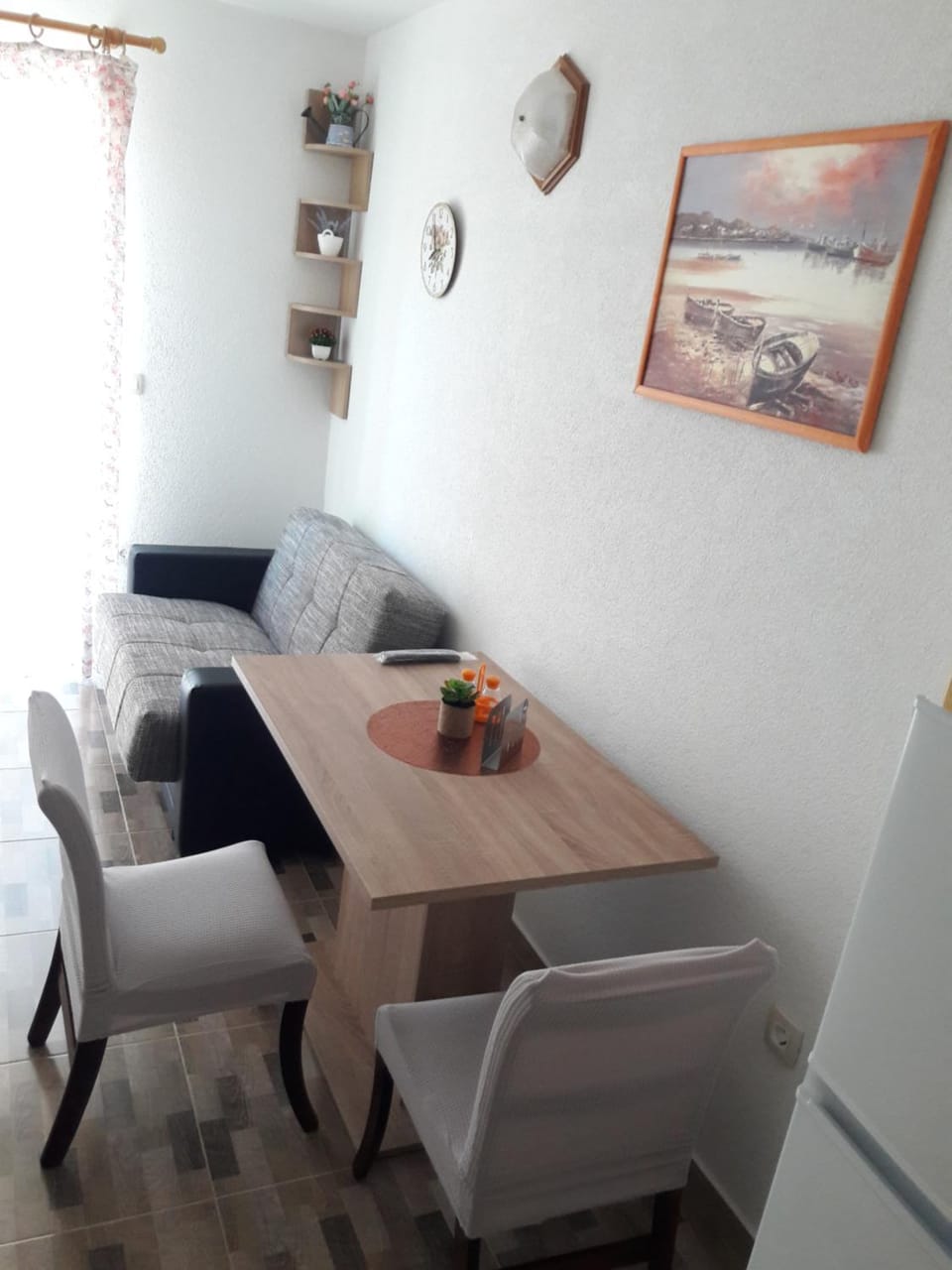 Communal lounge/ TV room, Living room, Seating area, Dining area