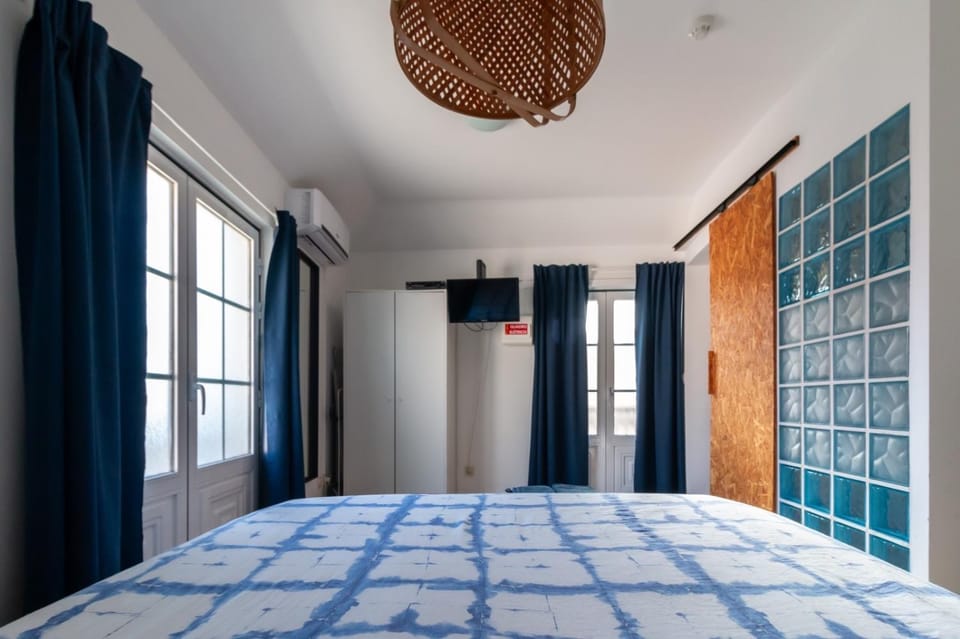 TV and multimedia, Bedroom, wardrobe