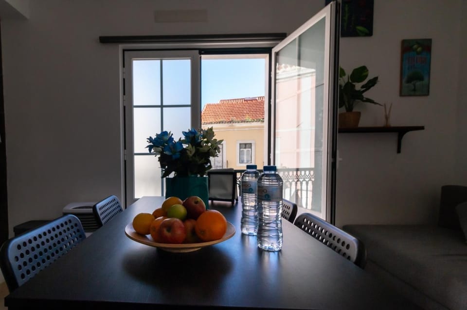 Food and drinks, Dining area