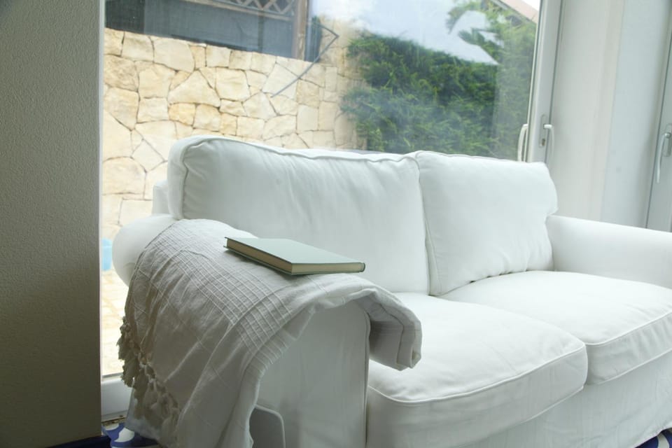 Property building, Restaurant/places to eat, Massage, Sauna, Solarium, Steam room, Living room, Spa and wellness centre/facilities, Seating area, Swimming pool, Breakfast