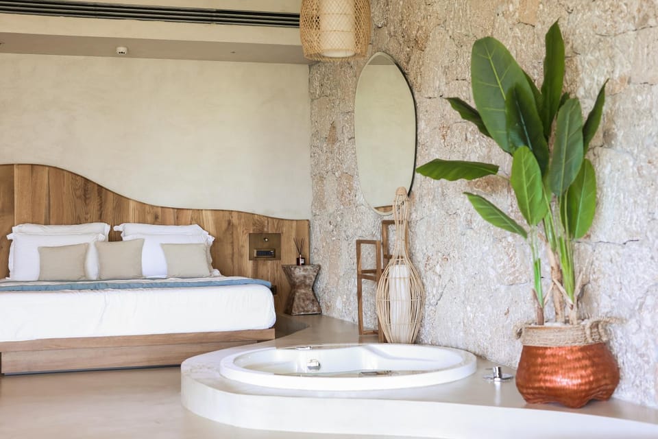 Bedroom, Bath