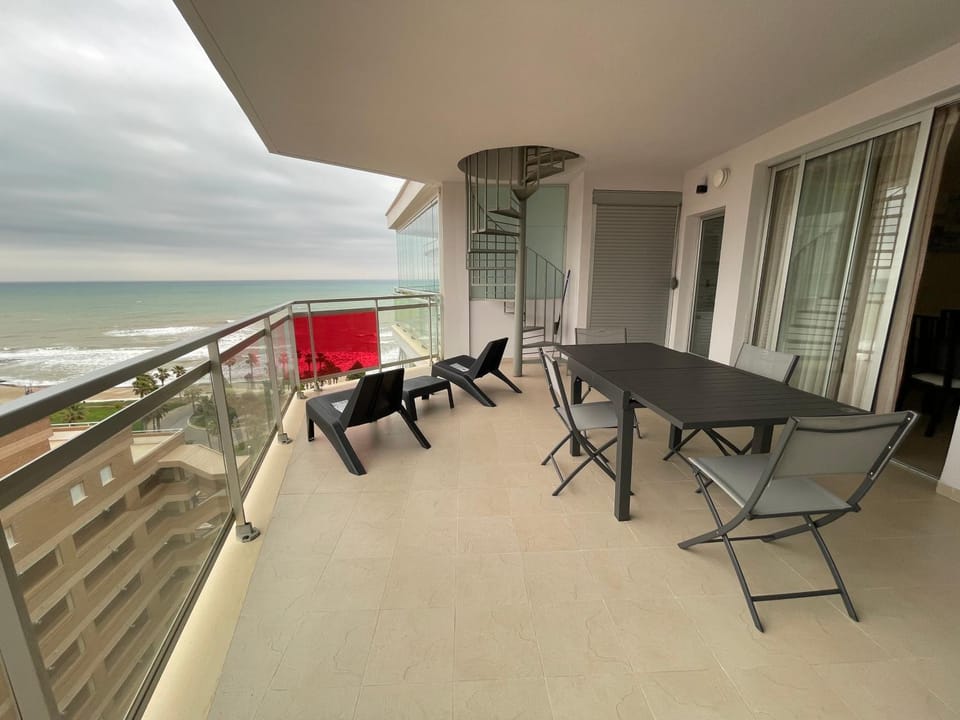 Ático vistas lujo Magic World Apartment in Valencian Community