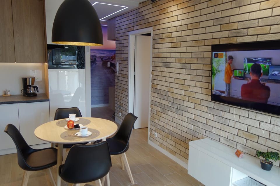 Kitchen or kitchenette, Living room, Dining area